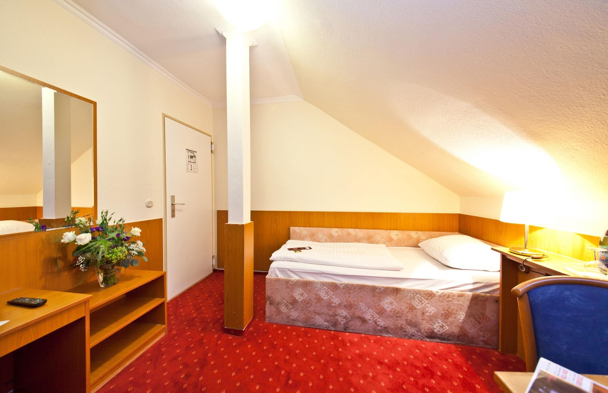 Hotel Primus Frankfurt Sachsenhausen Франкфурт-на-Майне Экстерьер фото